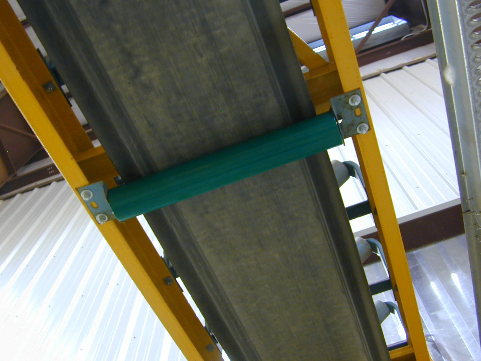 Structure after corrosion was halted with a barrier membrane