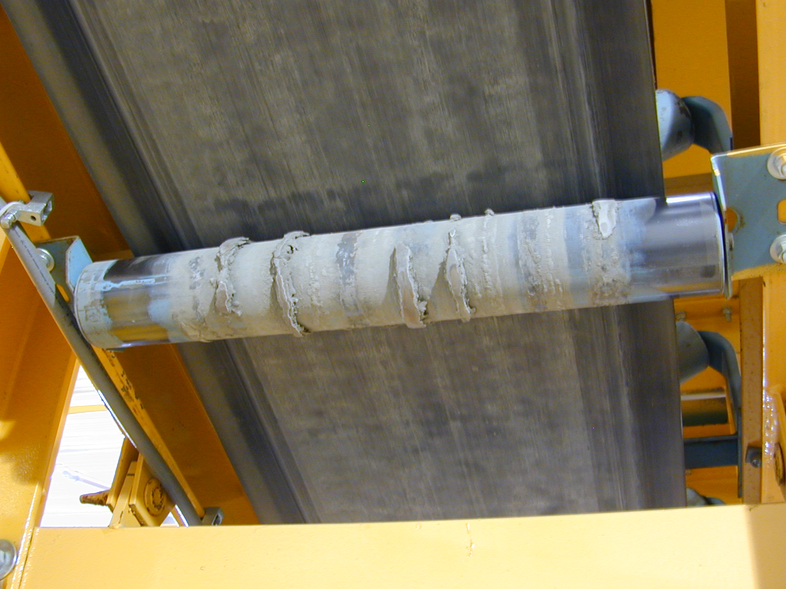 Advanced corrosion on steel showing scale and pitting