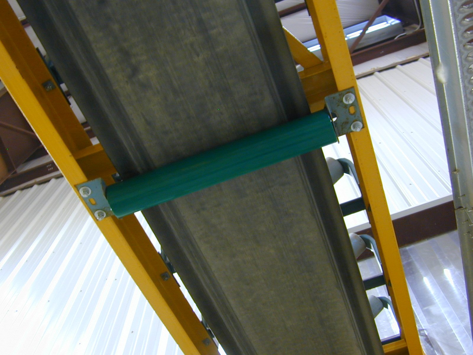 Same frame sealed under a polyurea membrane